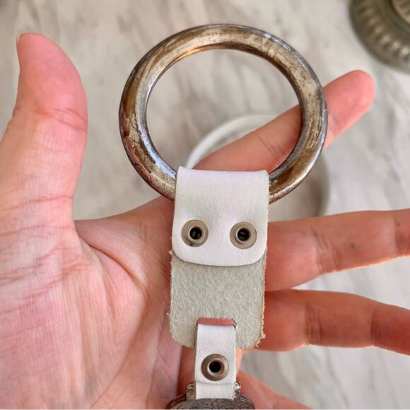 Antoniazzi Firenze White Leather Waist Belt w/ Pewter Metal Design (Size Large) - Picture 3 of 8